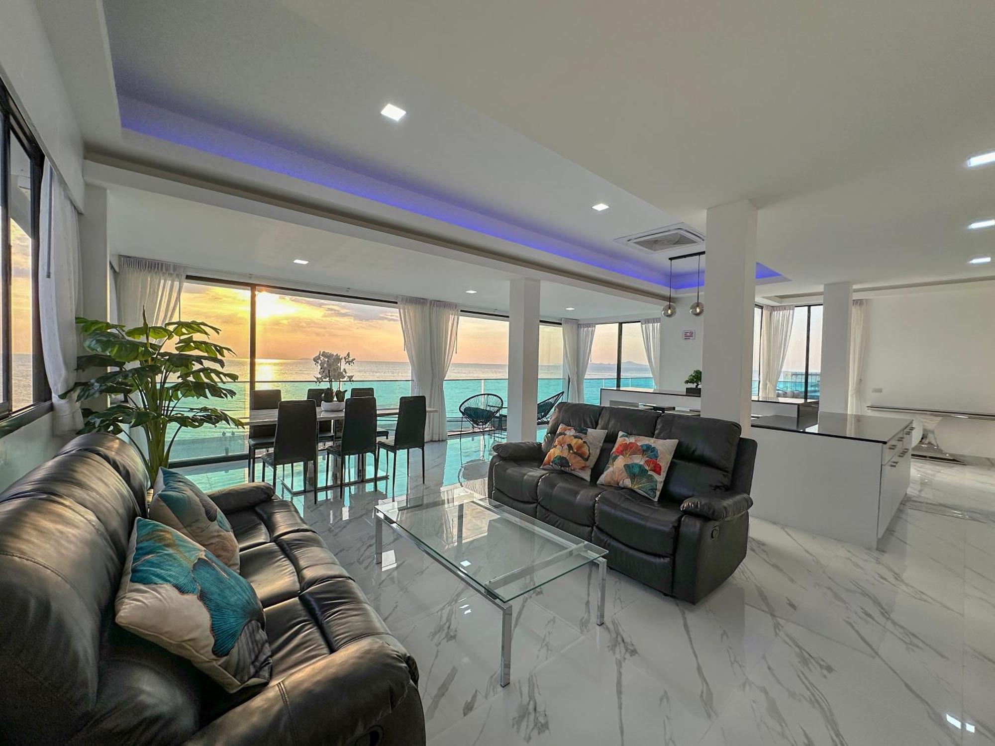 Stunning Beachfront View Luxurious Apartment 40 Джомтьєн-Біч Екстер'єр фото