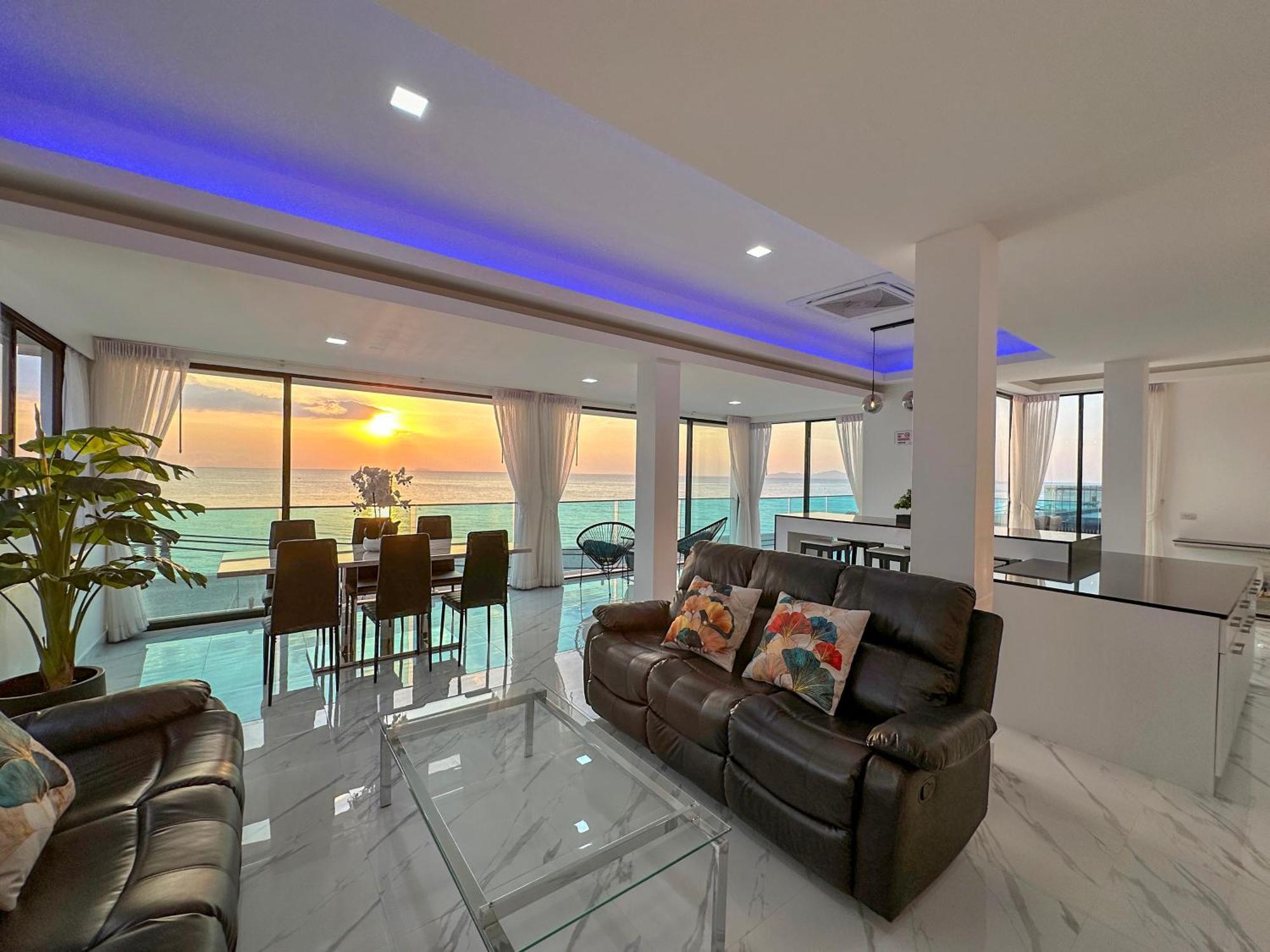 Stunning Beachfront View Luxurious Apartment 40 Джомтьєн-Біч Екстер'єр фото