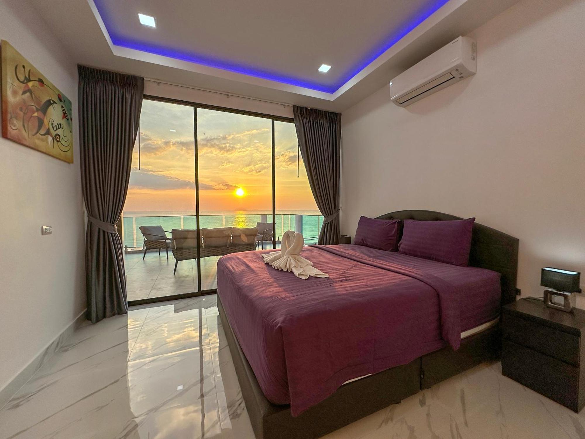 Stunning Beachfront View Luxurious Apartment 40 Джомтьєн-Біч Екстер'єр фото